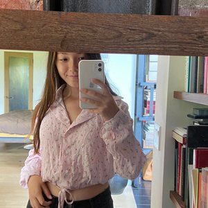 Brand New Brandy Melville Floral Lenny Top